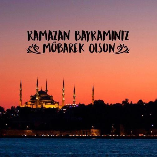 <p><strong>Burcu Esmersoy</strong></p>

<p>Her anı neşeyle, sevgiyle ve mutlulukla dolu bir bayram olsun, hepimize iyi bayramlar</p>
