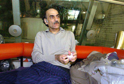 <p>Nasseri hastaneye kaldırıldığı 2006 yılına kadar Terminal 1’de yaşadı.</p>

<ul>
</ul>
