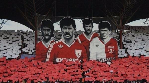 <p>Türkiye 1. Ligi karşılaşmasında Malatyaspor ile oynanacak maç için 1988-89 sezonunda Malatya'ya giden Samsunspor kafilesinin yaşadığı trafik kazası ve 5 kişinin ölümünün üzerinden bugün tam 28 yıl geçti.</p>