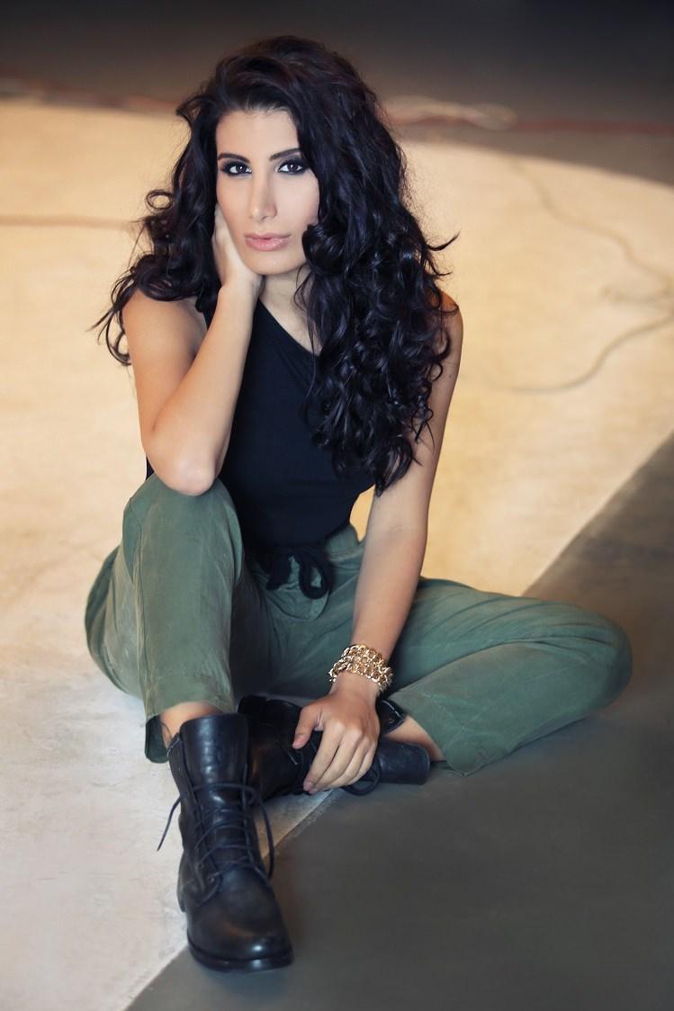 <p>4. <strong>İrem Derici</strong></p>
<p>Derici 2011 yılında O Ses Türkiye'ye katılarak meşhur oldu.</p>