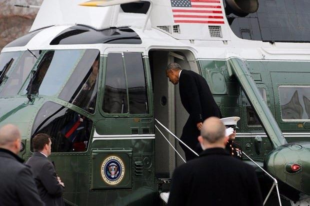 <p>Yemin töreninin ardından Obama çifti son kez kullandığı "Marine One" adı verilen Başkanlık helikopteri ile Andrews Hava Üssü’ne hareket etmek üzere Kongre'den ayrıldı.</p>

<p> </p>
