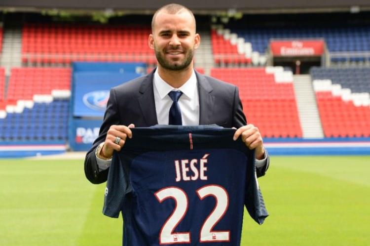 <p><strong>Jese Rodriguez</strong></p>
<p>Fransa Birinci Futbol Ligi'nde (Ligue 1) son 4 yılın şampiyonu Paris Saint Germain (PSG), İspanyol kulübü Real Madrid'in forvet oyuncusu Jese Rodriguez'i 25 milyon avroya transfer etti.</p>