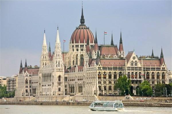 <p>Macaristan, Budapeşte - Macaristan Parlamento Binası</p>