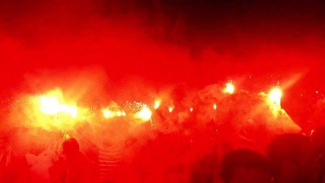 <p>2017 yılının en büyük çıkışı ise Beşiktaş taraftarlarında yaşandı. Üst üste ikinci toplamda ise 15. şampiyonluğunu elde eden siyah-beyazlı takım geçtiğimiz yıl %20 olan taraftar oranını %22'ye seviyesine çıkardı.</p>

<p> </p>

<ul>
</ul>

<ul>
</ul>
