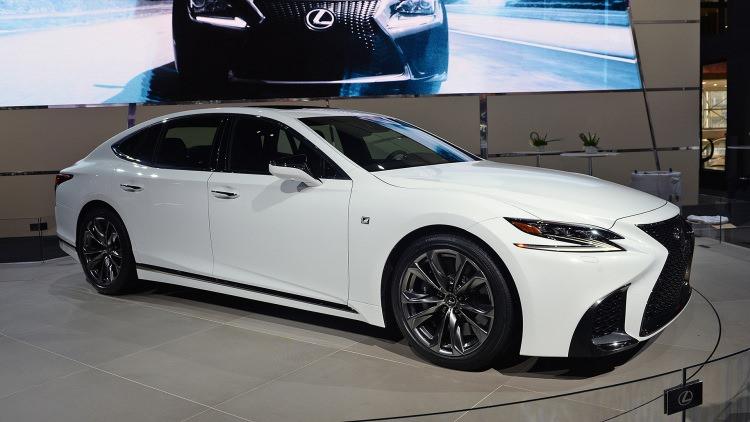 <p>Lexus LS 500</p>
