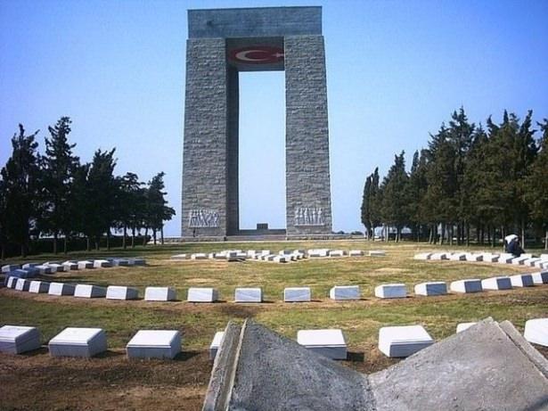 <p>ÇANAKKALE - Gelibolu Şehitliği</p>
