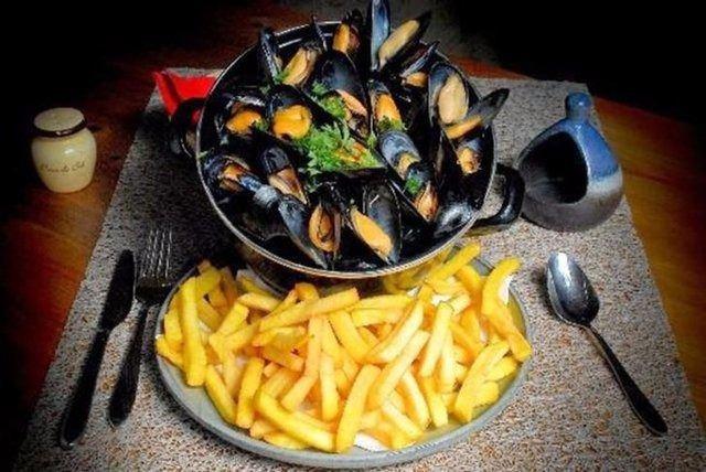 <p>Belçika: Moules-Frites</p>

<p> </p>
