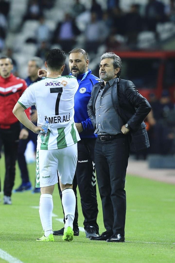 <p>Ömer Ali Şahiner 3 sezon Konyaspor’u çalıştıran Aykut Kocaman’ın, vazgeçmediği isim Ömer Ali Şahiner’di...</p>