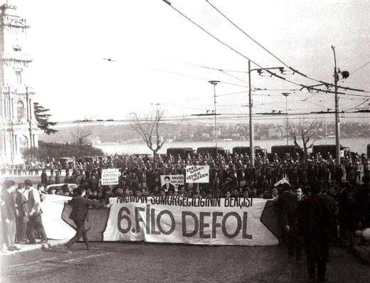 <p>Dolmabahçe - 1968 (6. Filo'yu protesto olayları)</p>