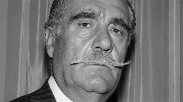 <p><strong>Hulusi Kentmen</strong></p>
