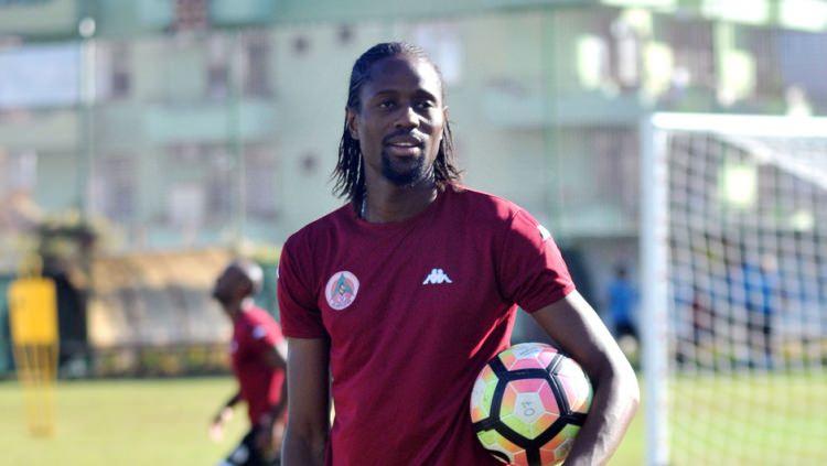<p><strong>Aytemiz Alanyaspor</strong></p>

<p><strong>Gidenler: </strong>Mamadou Fofana (Bandırmaspor-kiralık), Timuçin Aşcıgil (Adana Demirspor), Sezer Özmen (Evkur Yeni Malatyaspor), Erhan Kartal (Büyükşehir Gaziantepspor), Abdoulaye Ba (1860 Münih), Sefa Yılmaz (Gaziantepspor), Timuçin Aşçıgil (Adana Demirspor), Gökay Iravul (Samsunspor-kiralık), Jonathan Ayite, Sajad Shahbazzadehgalinbolagh</p>
