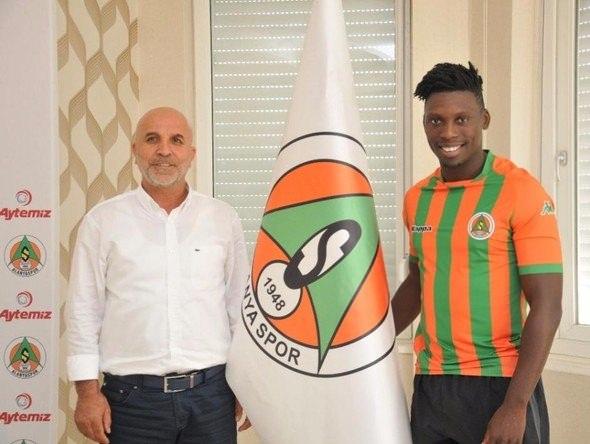 <p>LAMINE GASSAMA- ALANYASPOR</p>