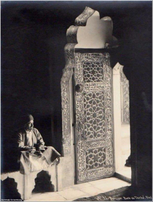 <p><strong>Türbedar 1890</strong></p>

<p> </p>
