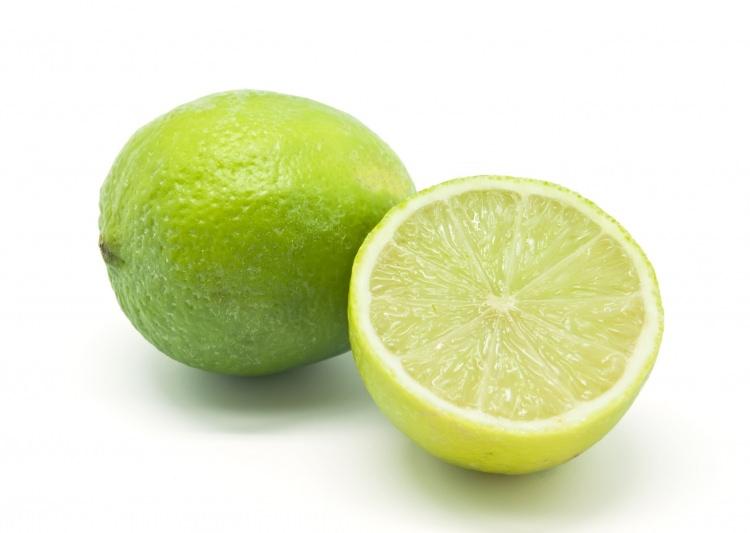 <p>Misket limonu, limona nazaran daha fazla A vitamini içerir.</p>
