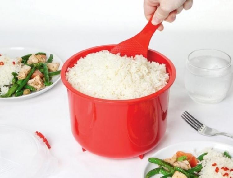 <p><strong>Pilavınızı plastik ocakta pişirmeyi deneyin</strong></p>
