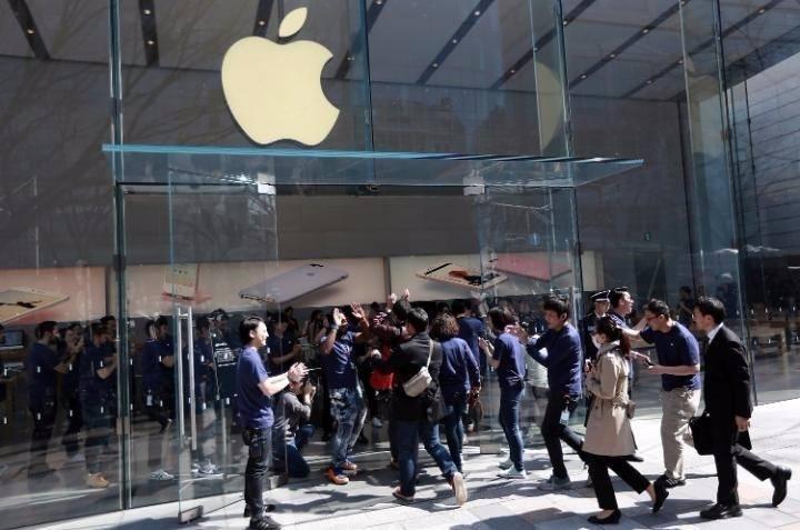 <p>8- Apple</p>

<p> </p>
