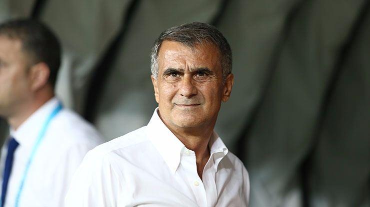 <p>Tecrübeli çalıştırıcı, başka takımlara kiralanan kaleci isimlerin performanslarını yakından takip ettiğini belirterek, bu oyuncuları önümüzdeki sezon da kadroda düşünmediğini ifade etti.</p>
<p>İşte o isimler:</p>