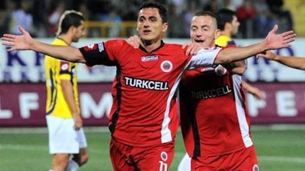 <p>Mustafa Pektemek</p>

<p> </p>
