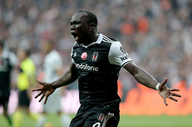 <p><strong>VINCENT ABOUBAKAR: </strong>Süper Lig şampiyonu Beşiktaş’ın geçen sezon Porto’dan kiraladığı Vincent Aboubakar, özellikle ikinci devre harika bir çıkış yakalamıştı.</p>
