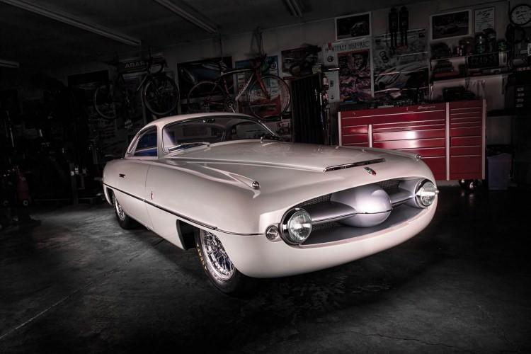 <p>Ghia Abart</p>
