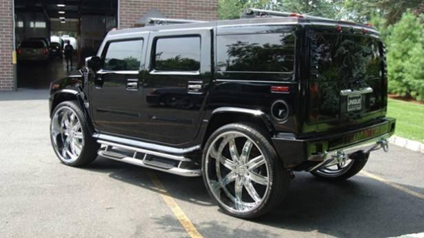 <p><span style="color:rgb(253, 253, 253)">David Beckham</span><br />
<span style="color:rgb(253, 253, 253)">Rolls-Royce Ghost</span></p>