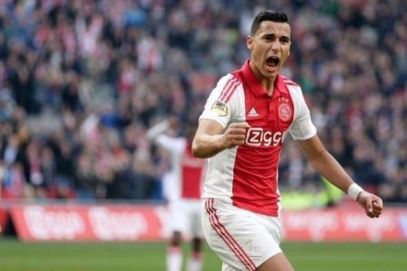 <p><strong>EL GHAZI - AJAX</strong><br />
<br />
Hollanda basınına göre Beşiktaş, devre arası transfer döneminde takımdan ayrılması beklenen Anwar El Ghazi'nin peşinde. İtalya'dan Roma, Inter ve Lazio'nun da transfer etmek istediği 21 yaşındaki Hollandalı futbolcunun sözleşmesi 2019 yılına kadar devam ediyor. Sağ kanat ve forvet pozisyonlarında oynayabilen El Ghazi'nin menajerliğini yapan Jorge Mendes'in bu transfer için İtalyan takımlarından 9 milyon Euro istediği belirtildi. Fas asıllı Hollandalı genç yıldız, bu sezon Ajax formasıyla ligde 10 maça çıkarken gol atma başarısı gösteremedi ve 3 asist yaptı. El Ghazi, 2 kez de Hollanda milli takımı formasını giydi.</p>