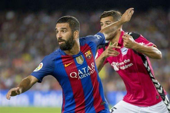 <p>La Liga'da dün gece oynanan Barcelona-Deportivo Alaves karşılaşması tarihi bir skorla sonuçlandı.</p>