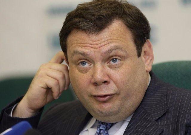 <p>74- Mikhail Fridman - 14.4 milyar dolar </p>

<p>petrol, banka, telekom - Rusya</p>
