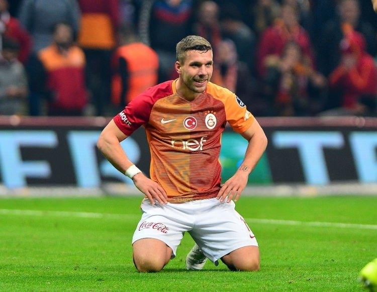 <p>Lukas Podolski - 3 milyon euro</p>
