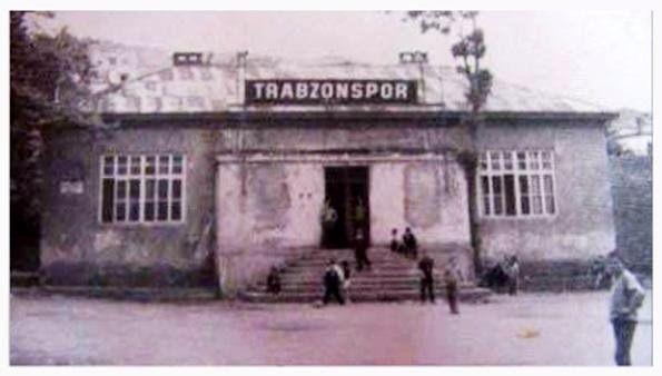<p>2 Ağustos 1967 günü köklü kulüplerin birleşmesiyle kurulan Trabzonspor</p>