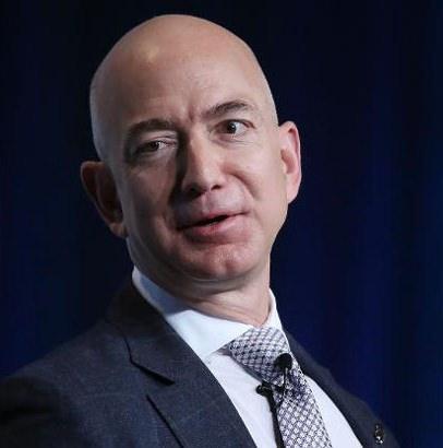 <p><strong>2. Jeff Bezos</strong></p>
<p><strong>Serveti:</strong> 81.5 milyar dolar </p>
<p><strong>Servetinin kaynağı:</strong> Amazon.com</p>