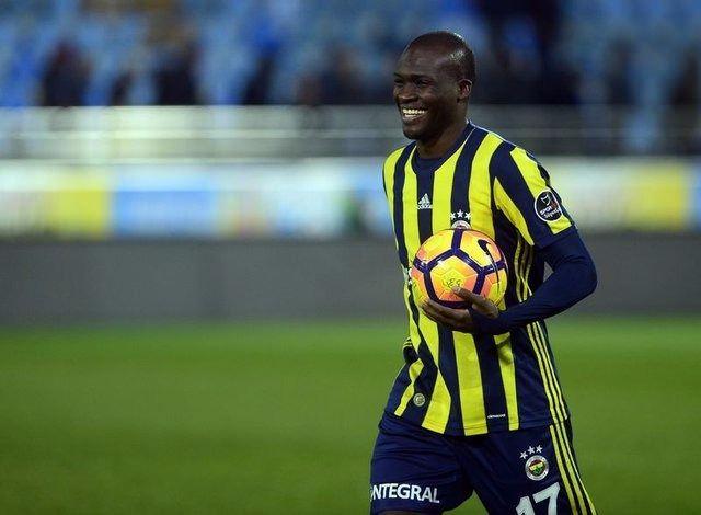 <p>MOUSSA SOW | Fenerbahçe | Yıllık ücret: 10.000.000 TL (Resmi değil)</p>
