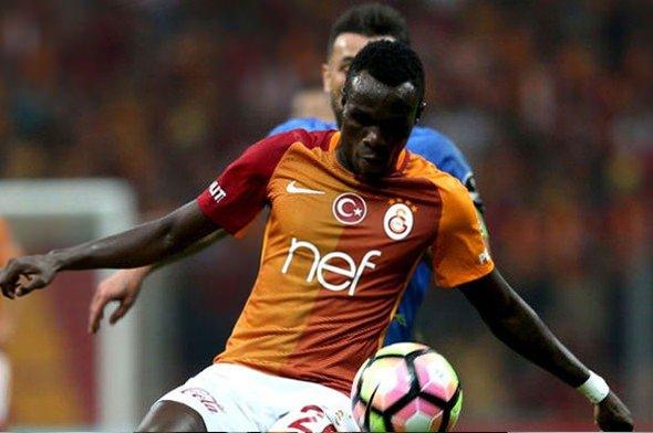 <p>Kulüp, Portekizliye en az yüzde 50 de zam yapacak. Tarafların yıllık 2 milyon Euro’da anlaşması bekleniyor.</p>