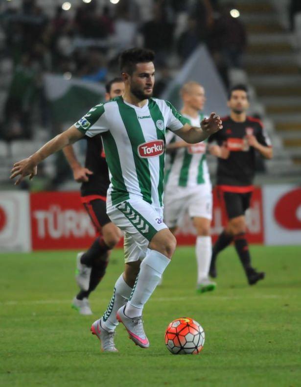 <p>Ömer Ali Şahiner (Konyaspor)</p>