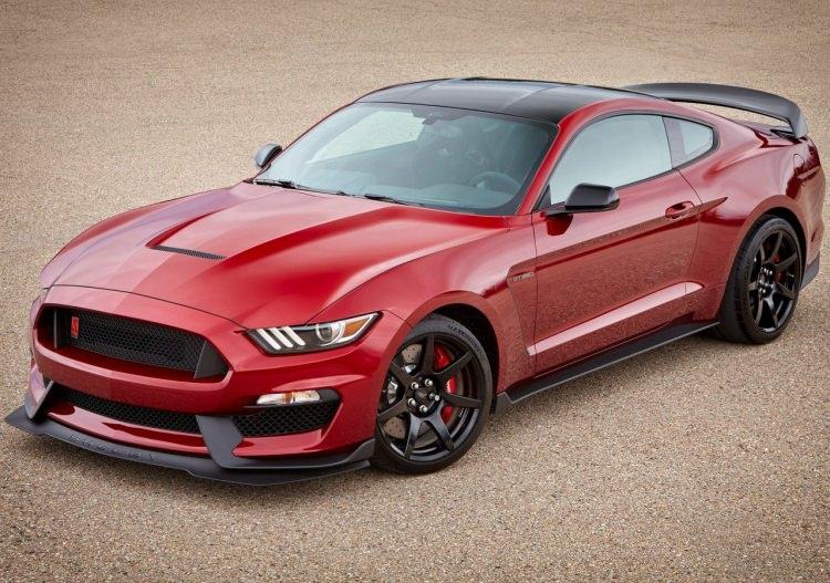 <p><span style="color:#FFA07A"><strong>Ford Mustang</strong></span>, daha önce girdiği Euro NCAP testlerinden 2 yıldız almıştı. Tekrar girdiği testte bu kez 3 yıldız aldı.</p>
