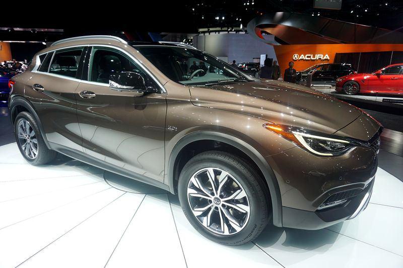 <p>Infiniti QX 30</p>
