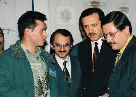 <p>Başbakan Erdoğan ve Melih Gökçek</p>

<p> </p>
