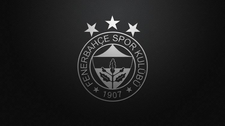 <p><strong>Fenerbahçe Kulübü: "Terörü lanetliyoruz"</strong></p>
<p>Fenerbahçe Kulübü, patlamanın ardından yazılı bir açıklama yaparak terörü lanetledi.</p>
<p>Kulüp şu ifadeleri kullandı;<br />
<br />
"Bu akşam oynanan Beşiktaş- Bursaspor karşılaşmasının ardından Vodafone Arena'nın yanında yer alan Çevik Kuvvet aracının bulunduğu bölgeye, bomba yüklü bir araçla bir terör saldırısı düzenlendiğini, ilk belirlemelere göre yaralıların bulunduğunu üzülerek öğrenmiş bulunmaktayız.<br />
<br />
Yaşanan bu hain terör saldırısını lanetleyerek ulusumuza, emniyet güçlerimize, resmi ve sivil güvenlik görevlilerine, stat ve Beşiktaş Kulübü çalışanlarına, taraftarlara ve bölge sakinlerine geçmiş olsun dileklerimizi iletiyor, her türlü terör eylemini şiddetle kınadığımızı kamuoyuyla paylaşıyoruz."</p>