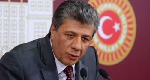 <p><strong>MUSTAFA BALBAY</strong></p>
<p>"İşini en iyi yapan en yurtsever insandır. Yatırımcı işadamı Mustafa Koç'a Allah'tan rahmet tüm ailesine başsağlığı diliyoruz."</p>