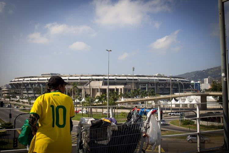<p>5-21 Ağustos 2016 tarihleri arasında Brezilya'nın ikinci en büyük kenti olan Rio de Janeiro'da düzenlenecek olan 2016 Yaz Olimpiyatları (XXXI. Olimpiyat Oyunları) için hazırlıklar devam ediyor. Maracana Stadyumu.</p>
