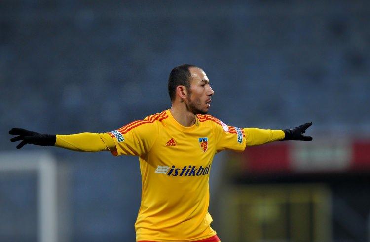 <p>Umut Bulut, "3 büyüklerle maç yaptık ama en zorlandığımız takım Beşiktaş oldu. Son dakikada gol yedik ama çok zorlandık.</p>
