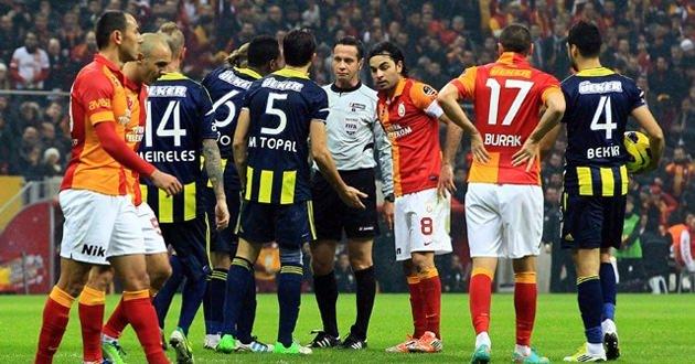 <p>Fenerbahçe ile Galatasaray arsaında oynanacak derbi öncesinde her iki takımı eski oyuncularından açıklamalar geldi. İşte o sözler...</p>