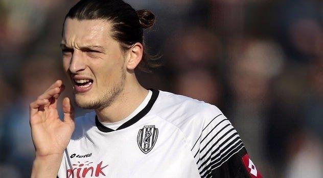 <p>Milan Djuric, Cesena'dan Bristol City'ye<br />
<br />
1,80 mil. €</p>