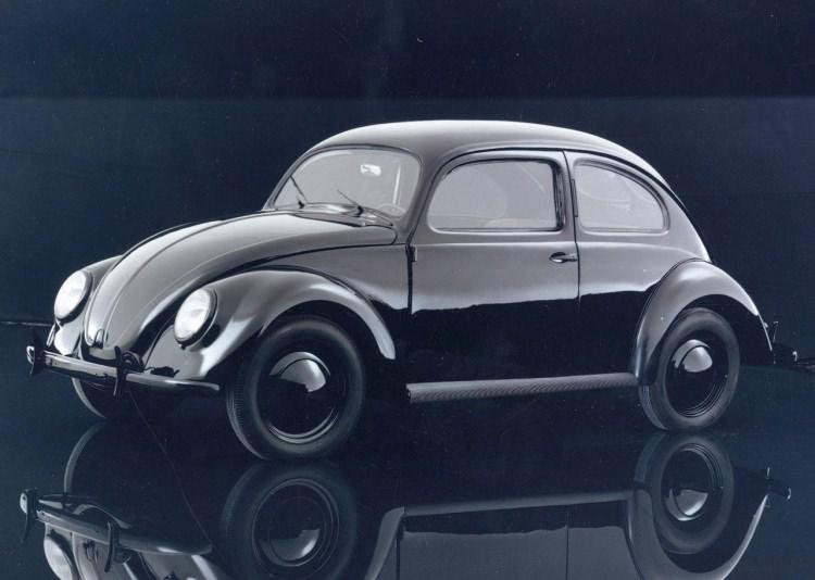 <p>İlk olarak 1938 yılında üretildi.</p>
