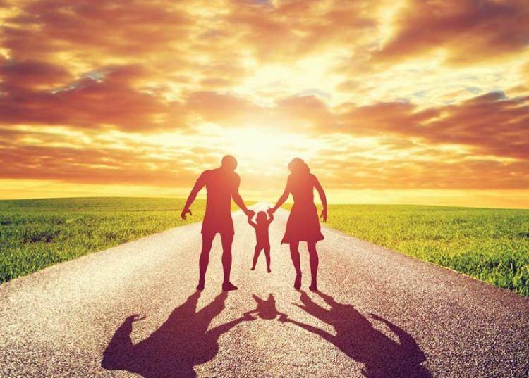 <p><strong>Günde 20 dakika güneşle temas edin</strong></p>
<p>D vitamini eksikliğinin osteoporoz riskini artırdığına dikkat çeken Dr. Filiz Ateş, </p>