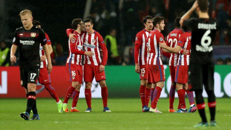 <p>Bayer Leverkusen; Leno, Henrichs, Dragovic, Ömer Toprak, Wendell, Benjamin, Brandt, Aranguiz, Havertz, Bellarabi, Kampl ve Chicharito ile maça başladı. Atletico Madrid ise Moya, Vrsaljko, Savic, Gimenez, Filipe Luis, Koke, Saul, Carrasso, Gabi, Griezmann ve Gameiro 11'ini seçti.</p>
