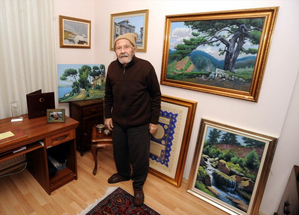 <p><strong>Ahmet Yakupoğlu</strong><br />
<br />
2 Ekim 2016'da, dünyaca ünlü Kütahyalı naif ressam, neyzen Ahmet Yakupoğlu, 96 yaşında tedavi gördüğü hastanede vefat etti. </p>