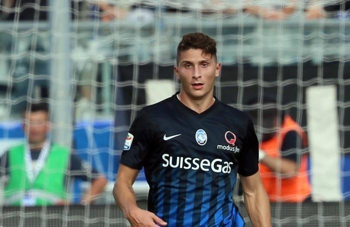 <p>Mattia Caldara<br />
<br />
Eski takımı (Atalanta) Yeni takımı (Juventus) Kiralık</p>

