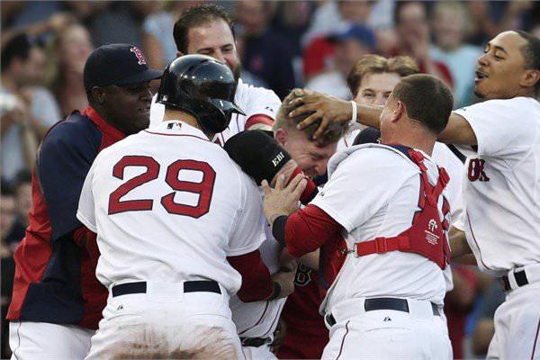 <p><strong>Boston Red Sox</strong><br />
Değeri 1,5 milyar dolar.</p>
