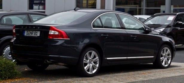 <p>Volvo S80</p>

<p> </p>
